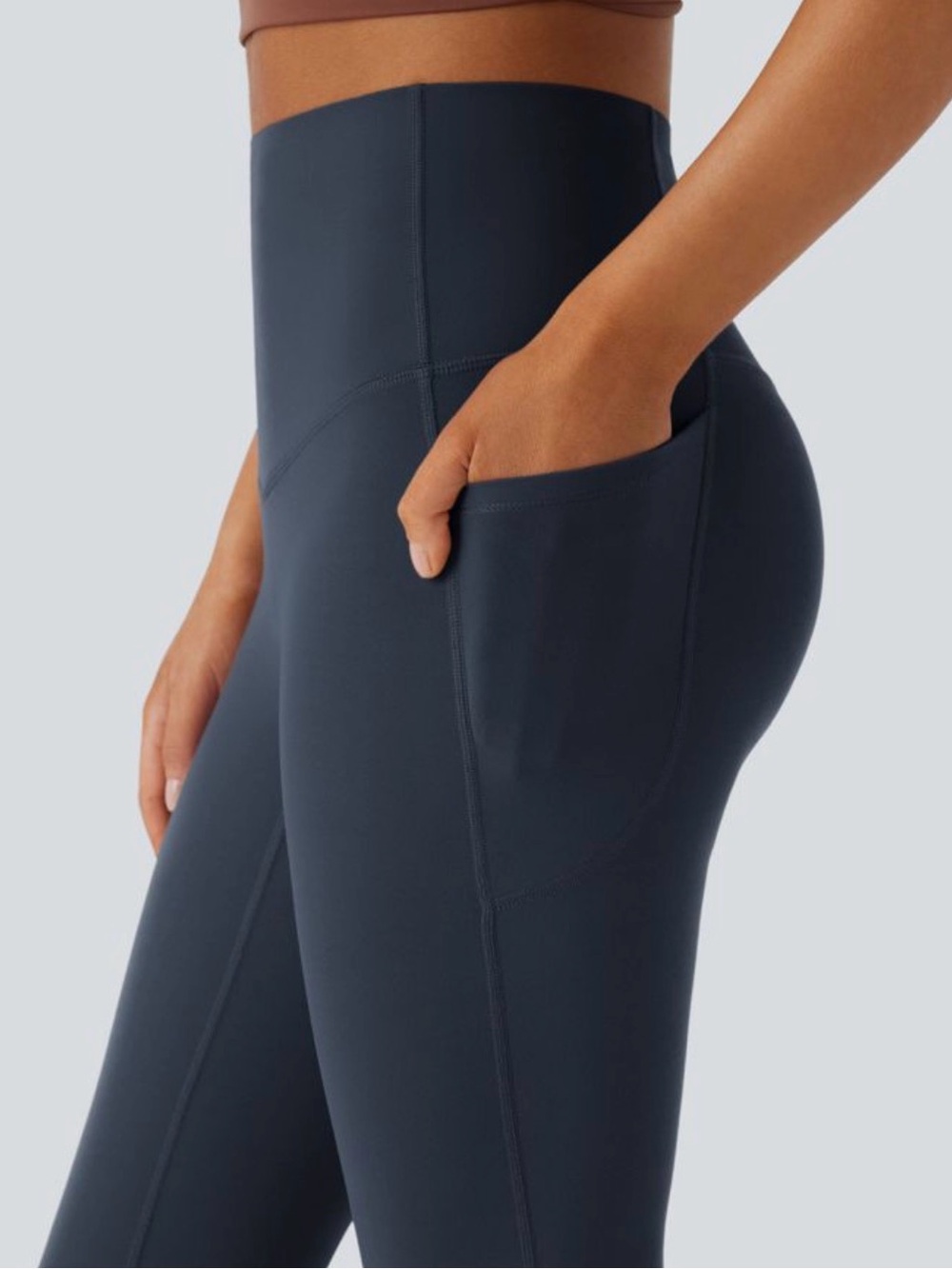 HALARA UltraSculpt High Waisted Bootcut Leggings with Pockets. NWT, Medium. - Picture 4 of 13